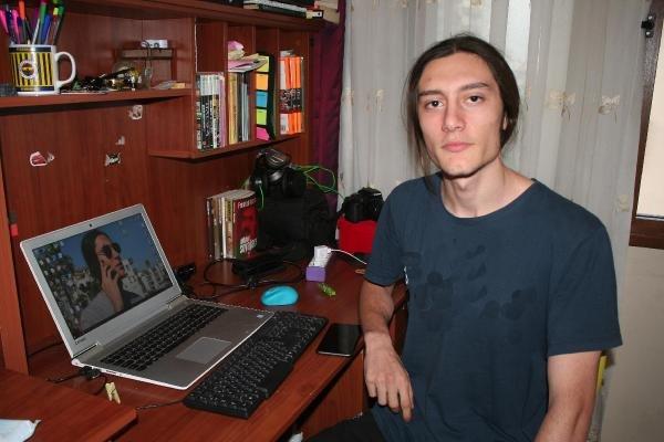 Apple'ın üçüncü kez açığını buldu