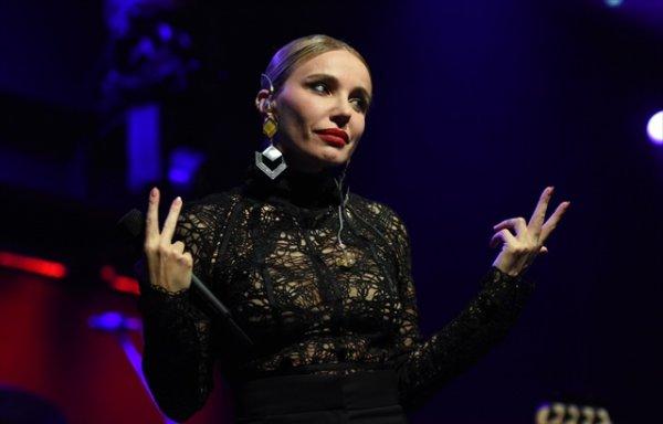 Gülşen, annelik için müziğe ara verecek