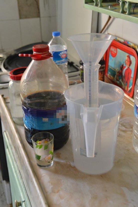 Adana'da süt sağma makineli sahte rakı üretimi