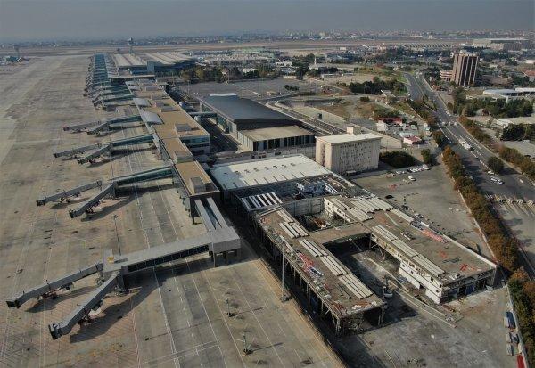 Atatürk Havalimanı'nda yıkım işlemleri başladı