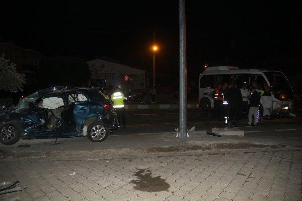 Muğla'da yolcu minibüsü kaza yaptı: 1 ölü 5 yaralı