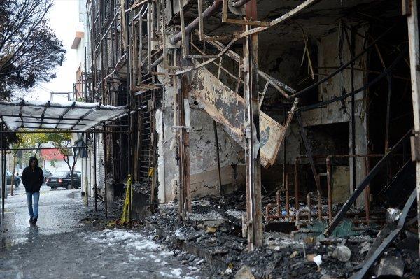 İran'daki gösterilerin yol açtığı tahribat büyük