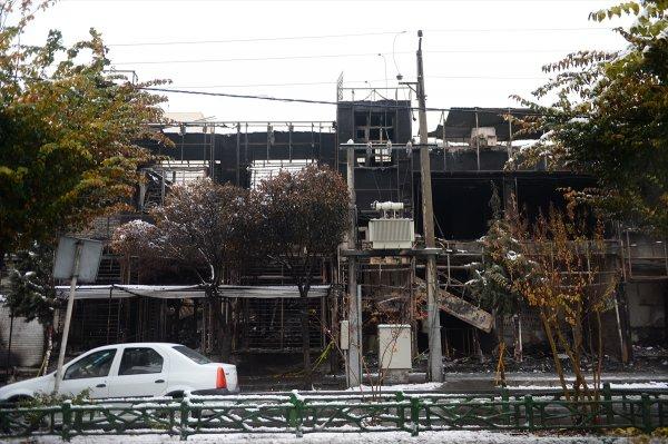 İran'daki gösterilerin yol açtığı tahribat büyük