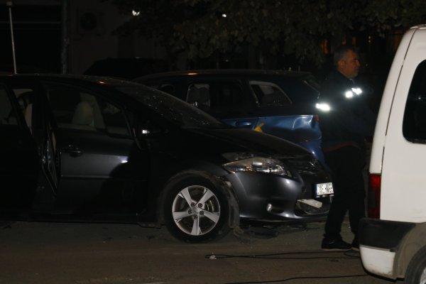 Adana'da bir caddede EYP patlatıldı