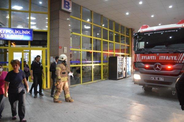 Bakırköy Eğitim ve Araştırma Hastanesi'nde yangın çıktı