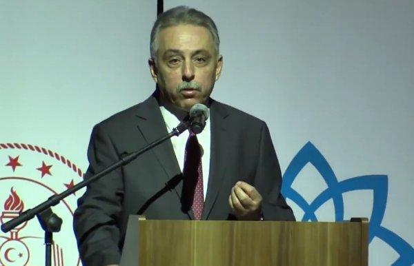 Konya Valisi, oturuşunu beğenmediği öğretmeni fırçaladı