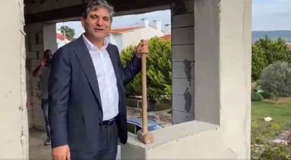 CHP'li Aykut Erdoğdu, kaçak yapısını yıktı