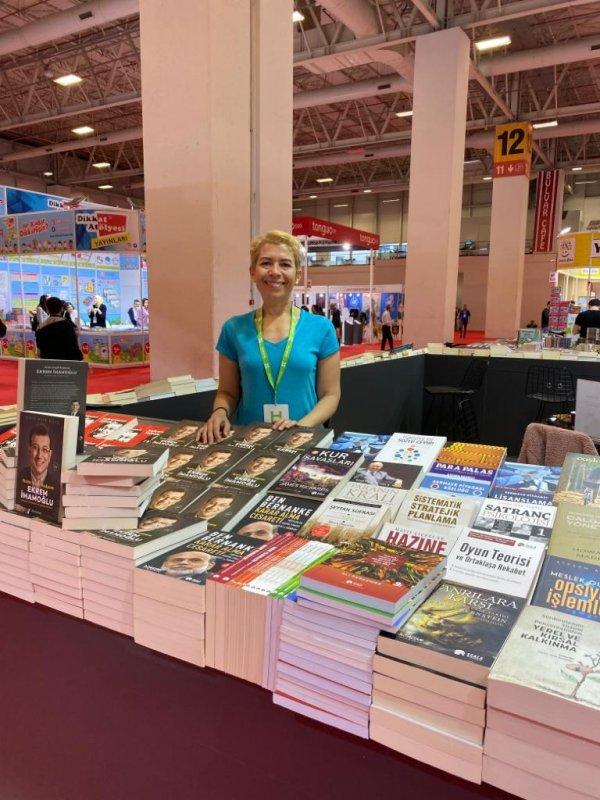 Ş. Mine Kılıç ile Benim Sevgili Başkanım kitabını konuştuk