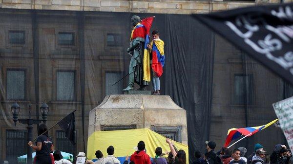 Kolombiya'da genel grev protestolarında yedinci gün