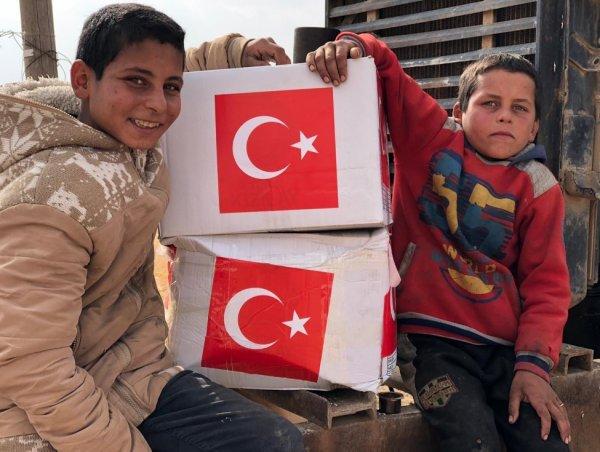 Resulayn'da oyuncaklarına kavuşan çocukların mutluluğu