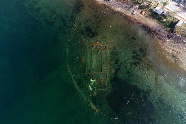 İznik Gölü'nde suyun altındaki şehir gözüktü