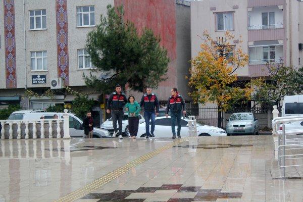Şizofreni hastası kadın kocasını vahşice öldürdü