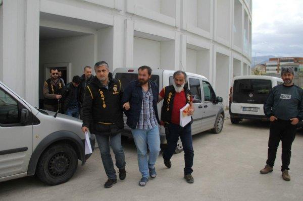 Kuyumcudan 5 kilo altın çalan hırsızlar serbest kaldı