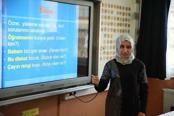 Görme engelli öğretmenin azmi