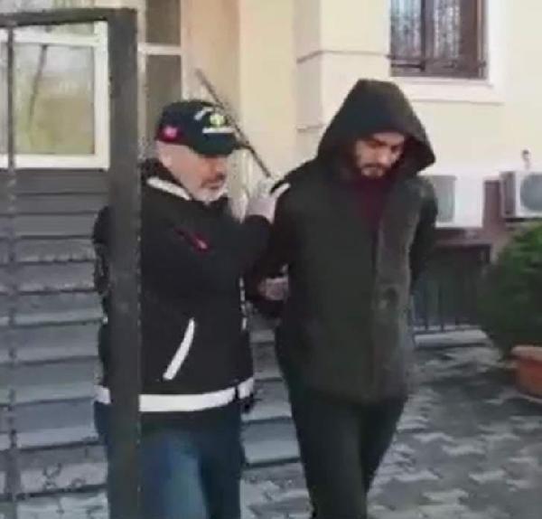 Adapazarı'nda samanlığa parayı saklayan hırsız yakalandı