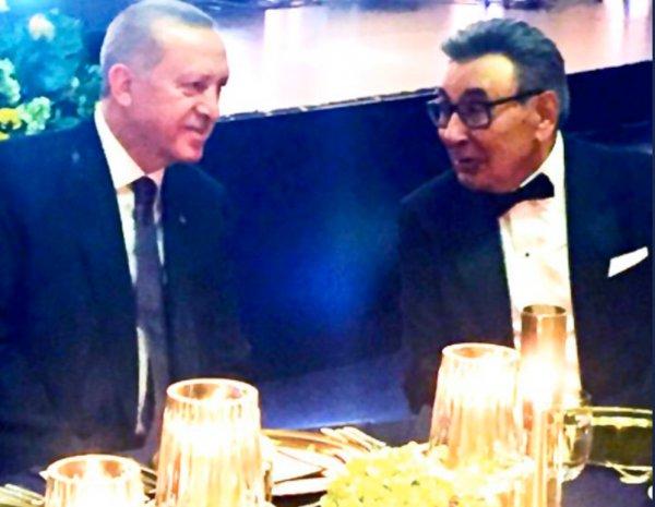 Aydın Doğan, Şevval Sam ile Kelkit Türküsü'nü söyledi