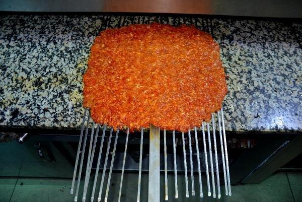 Adana'nın yeni keşfi: Açma kebap