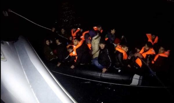Çanakkale'de 33 kaçak göçmen yakalandı