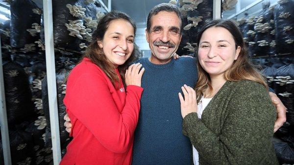 Aydınlı kız kardeşler iş bulamayınca çiftçi oldu