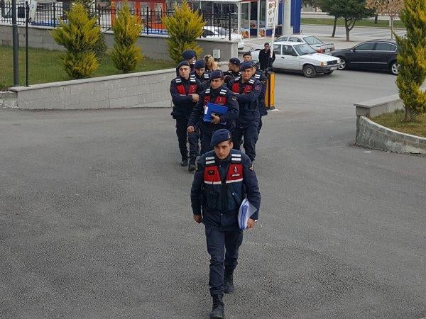 Karaman'da köylerde hırsızlık yapan 4 kişi tutuklandı