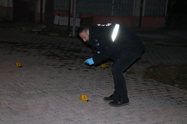 Bolu'da bir kadın sokak ortasında silahlı saldırıya uğradı