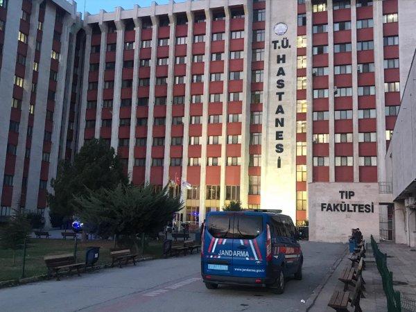 Selahattin Demirtaş yeniden hastaneye kaldırıldı
