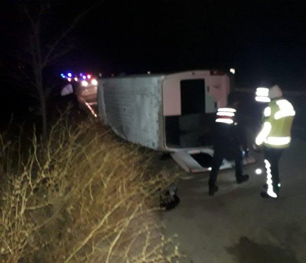 Kayseri'de işçi servisi kaza yaptı: 2'si ağır 16 yaralı