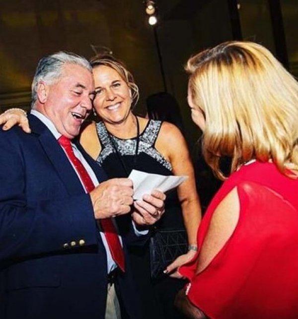 Emlak şirketinden çalışanlarına büyük ikramiye