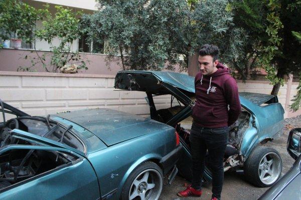 İkiye bölünen araçtan yürüyerek çıktı