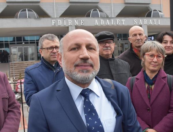 Bekaret testi yapmadığı için yargılanan doktora beraat