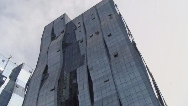 Sevgilisini öldürüp, bavula koydu