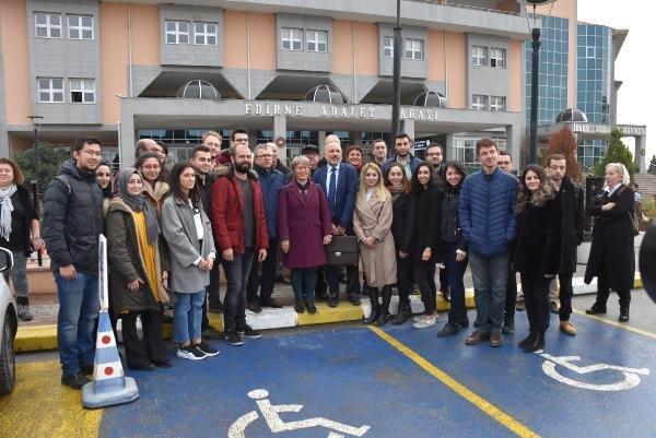 Bekaret testi yapmadığı için yargılanan doktora beraat