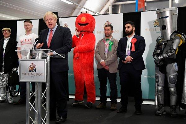 İngiltere'de Boris Johnson seçimin galibi oldu