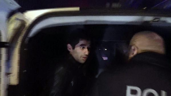 Muğla'da bir kişi 3 eczanenin camını kırdı