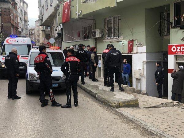 Evli kadına cinsel içerikli mesaj attı, dayağı yedi