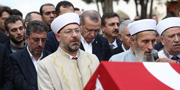 Lütfü Türkkan'ın silmek zorunda kaldığı tweet