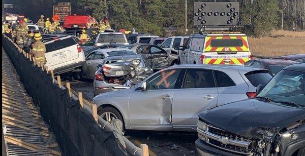 ABD'de 69 araç birbirine girdi