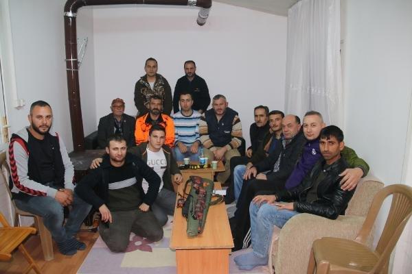 Domuz saldırısı kask kamerası ile görüntülendi