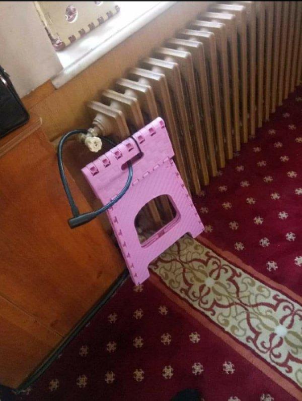 Camilerde kilitli tabure dönemi başladı