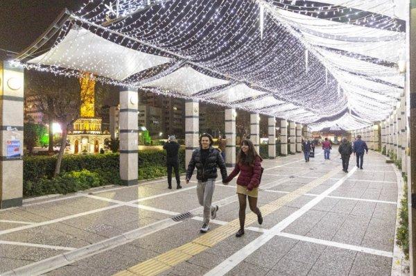 İzmir'de cadde ve sokaklar 2020'ye için hazırlandı