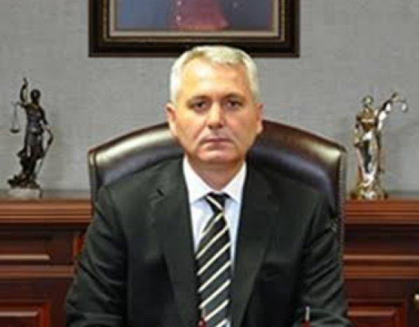 Eski HSYK Başkanvekili'ne 2 yıl 6 ay hapis cezası