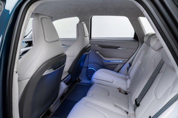 Yerli otomobilin fotoğrafları