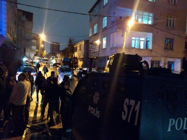 Küçükçekmece'de silahlı kavga: 1 ölü 1 yaralı