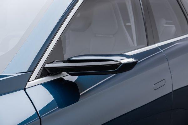 Yerli otomobilin fotoğrafları