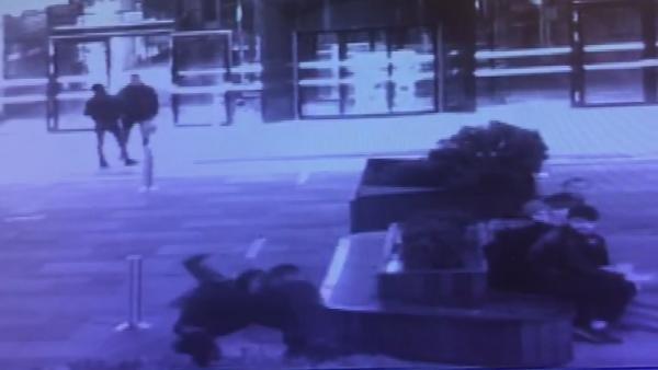 Tuvalet sırası kavgasında 3 kardeş bıçaklandı