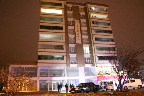 Kahramanmaraş'ta genç kız altıncı kattan atladı