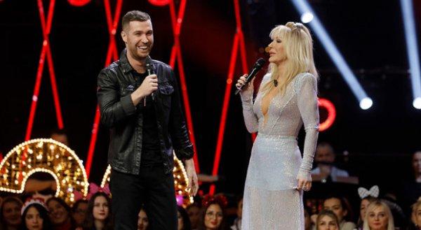 Seda Sayan'ın oğlundan 'Ah Geceler' performansı