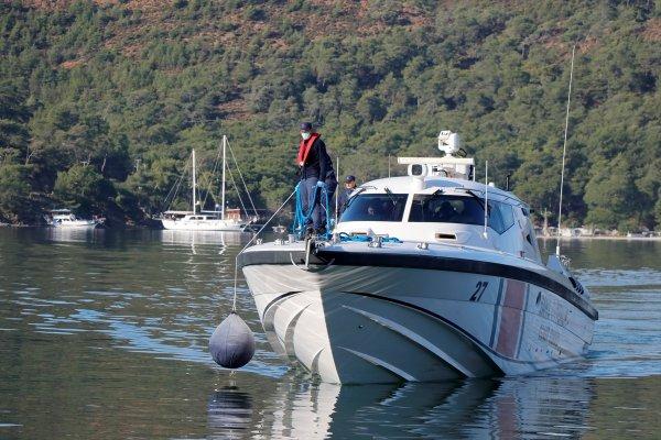 Fethiye'de göçmen botu battı: 8 ölü