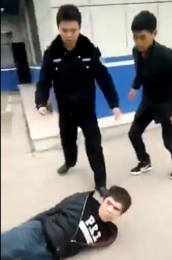 Ruhat Mengi, Çin'deki video ile Türk polisini suçladı