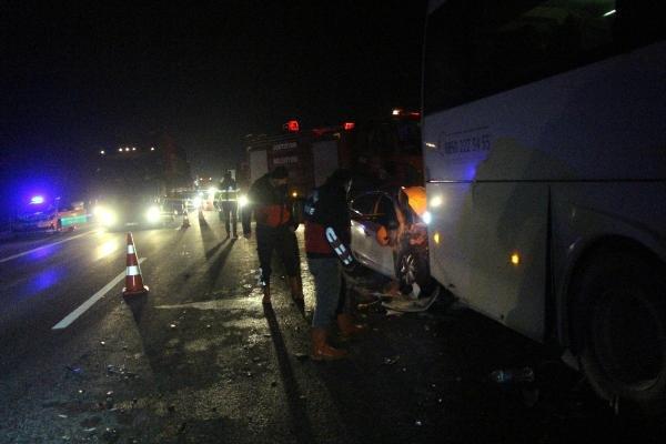 Bolu'da zincirleme trafik kazası: 2'si ağır 3 yaralı